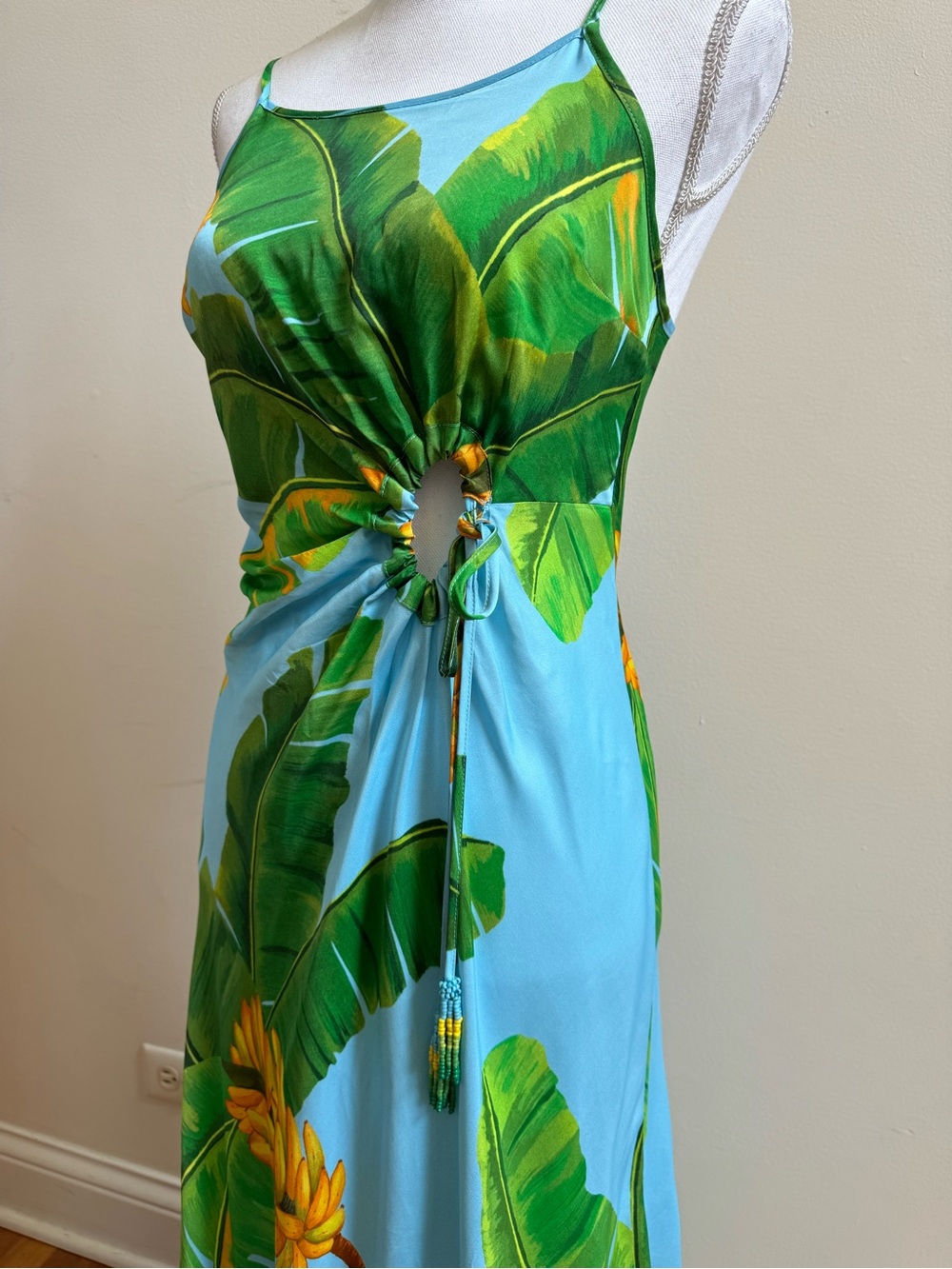 FARM Rio Blue Bananas Dress with Palm Print and Ring Detail, NWT, Size Small - Picture 4 of 7